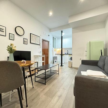 Dianthus House Apartment มาดริด ภายนอก รูปภาพ