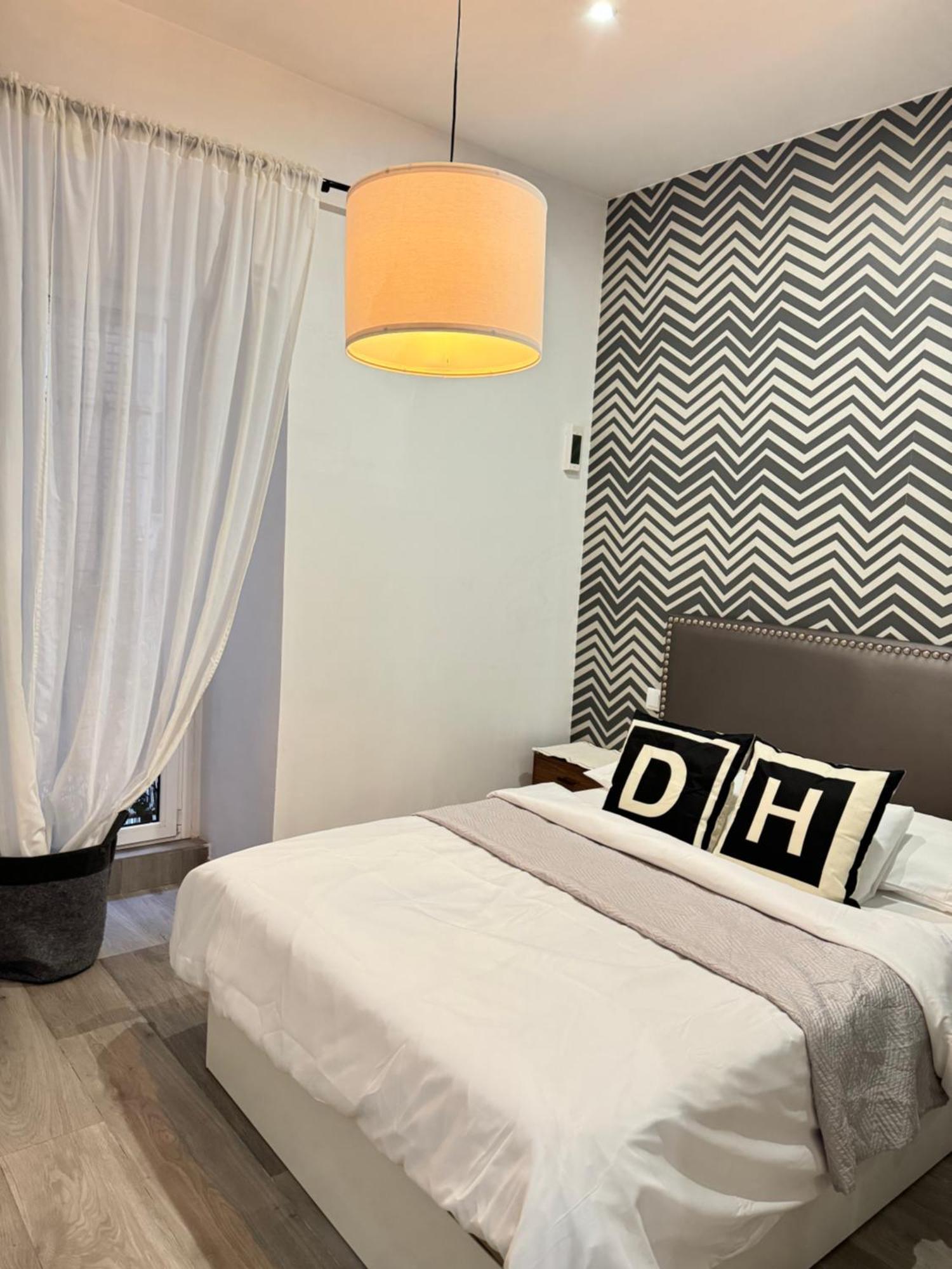 Dianthus House Apartment มาดริด ภายนอก รูปภาพ