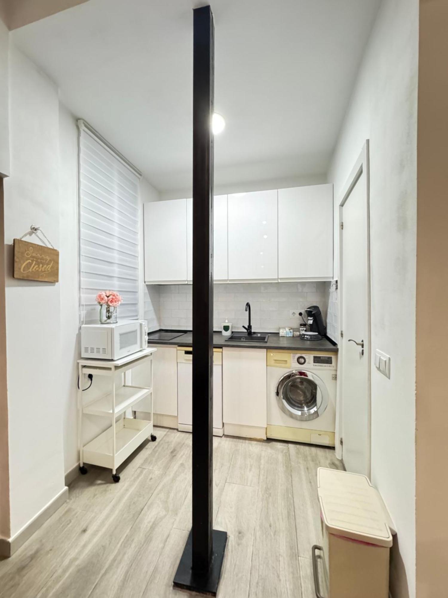 Dianthus House Apartment มาดริด ภายนอก รูปภาพ
